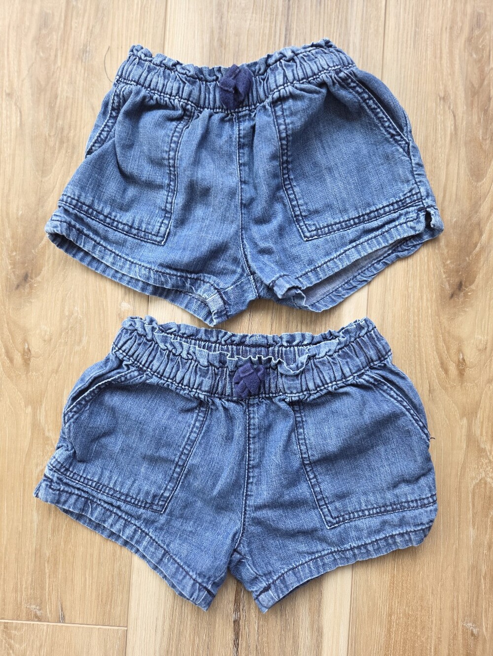 Two Pair 2t Oshkosh Bgosh Shorts